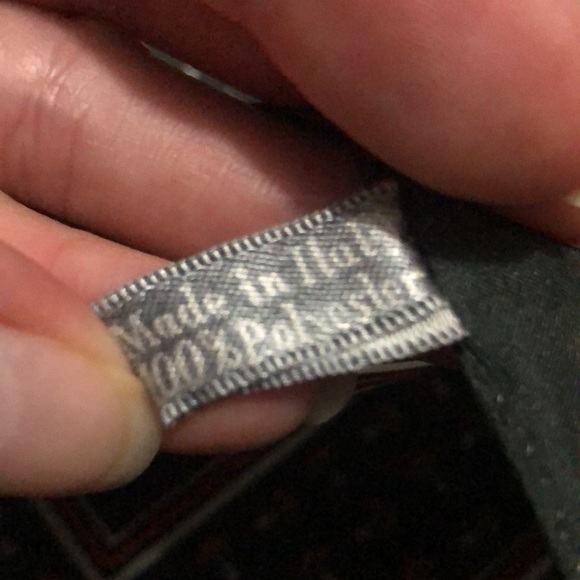 Vintage Damon Scarf-Made in Italy-Polyester-18x18-Green&Red - Picture 9 of 11